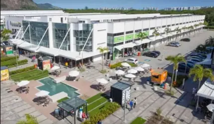 Ponto comercial à venda na Avenida Ayrton Senna, Jacarepaguá, Rio de Janeiro, 48 m2 por R$ 490.000