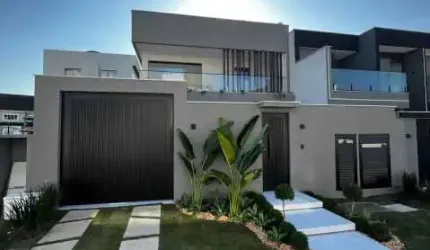 Casa em condomínio fechado com 4 quartos à venda na Rua Desembargador Wellington Jones Paiva, Vargem Pequena, Rio de Janeiro, 247 m2 por R$ 1.490.000