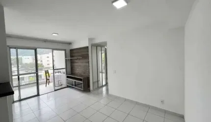Apartamento com 3 quartos à venda na Estrada dos Bandeirantes, Camorim, Rio de Janeiro, 69 m2 por R$ 449.000