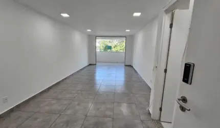 Sala comercial para alugar na Rua Coronel João Olintho, Recreio dos Bandeirantes, Rio de Janeiro, 39 m2 por R$ 1.700