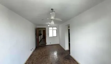 Apartamento com 2 quartos à venda na Rua Carlos Palut, Taquara, Rio de Janeiro, 50 m2 por R$ 170.000