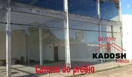 Excelente oportunidade de investimento: Ponto comercial à venda em Feira de Santana-BA, bairro São João, 3 salas, 3 banheiros, 1 vaga, 800m².