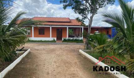 Chácara à venda no Centro de Santanópolis-BA: 2 quartos, sala, 2 banheiros, 1 vaga de garagem, 4.500 m² de área total