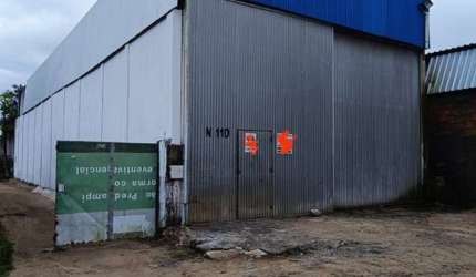 Galpão Comercial para Locação em Feira de Santana-BA, Bairro Sim: 2 Salas, 1 Banheiro, 9,50 m² de Área!