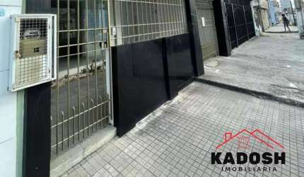 Excelente oportunidade de investimento: Ponto Comercial à venda no Centro de Feira de Santana-BA, com 6 salas, 2 banheiros, 5 vagas de garagem e 293m².