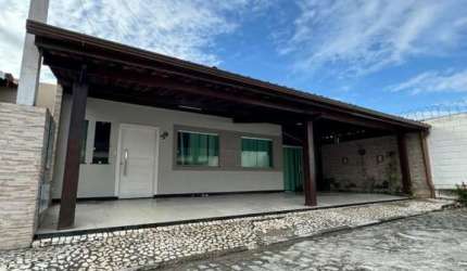 Casa mobiliada para locação no Sim