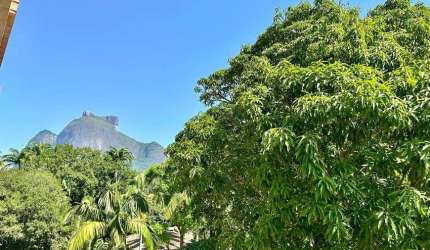 CHARMOSO 2 SUÍTES COM VISTÃO VERDE!!!