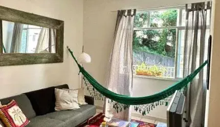 Apartamento para venda possui 70 metros quadrados com 2 quartos em Lagoa - Rio de Janeiro - RJ