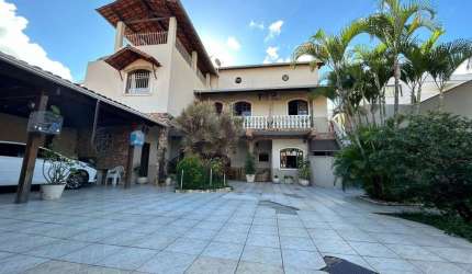 Casa com 4 quartos à venda na Rua Roberto Lúcio Aroeira, 317, Itapoã, Belo Horizonte por R$ 1.600.000