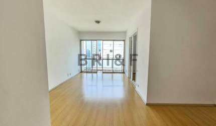 Apartamento à venda, 92m², 2 dormitórios sendo uma suíte, 1 vaga de garagem. Campo Belo.