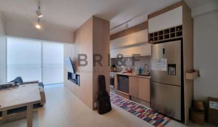 Apartamento para venda ou locação com 2 dormitórios, 1 suíte, 1 vaga, 65 m² -Brooklin - São Paulo
