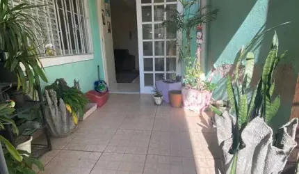 Lindo Sobrado no Bairro Parque Santo Antônio - Guarulhos.