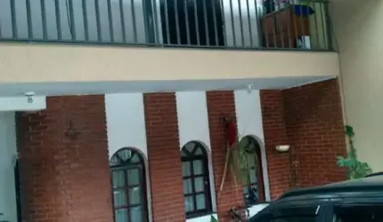 Sobrado Espetacular com Edícula nos Fundos no Paraventi, Guarulhos!