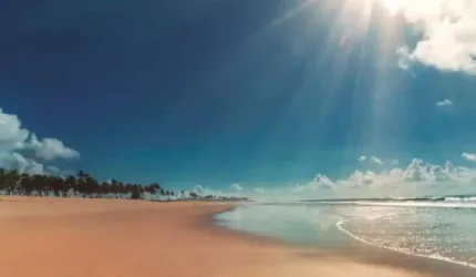 Terreno à venda em Camaçari-BA, bairro Praia de Guarajuba, 750 m² de área! Venha conferir!
