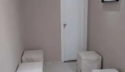 Sala Comercial à Venda em Salvador-BA, Bairro Brotas: 1 sala, 1 banheiro, 1 vaga, 25,33m² de área. Venha conferir!