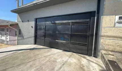 Casa com 3 dormitórios à venda, 105 m² por R$ 686.000,00 - Jardim Veneza - Indaiatuba/SP