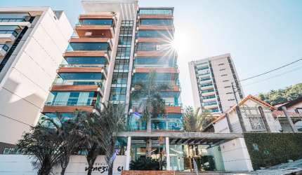 Apartamento alto padrão no Bom Pastor com 3 suítes e varanda gourmet