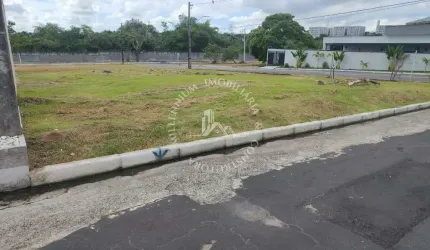 Cond. Residencial Ponta Negra 2 - Terreno em Condomínio Residencial Ponta Negra 2, Terreno: 600M² - Manaus-AMCondomínio