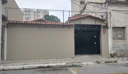 Vendo casa térrea centro