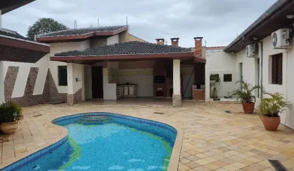 Casa VL. São Geraldo - Taubaté