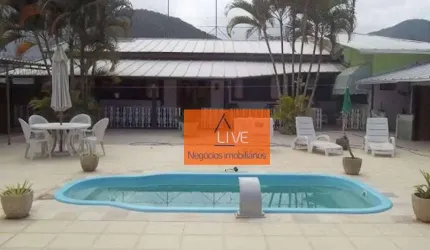 Live vende: Casa com 3 quartos piscina, 506 m² por R$ 630.000 - Engenho do Mato - Niterói/RJ
