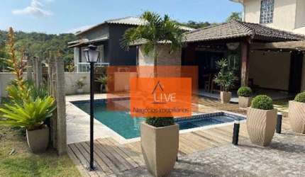 Casa com 4 dormitórios à venda, 325 m² por R$ 1.000.000,00 - Itaipu - Niterói/RJ