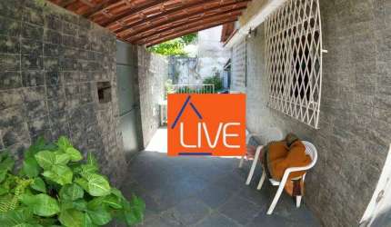 Casa com 4 quartos à venda, 200 m² por R$ 1.000.000 - Pe Pequeno - Niterói/RJ