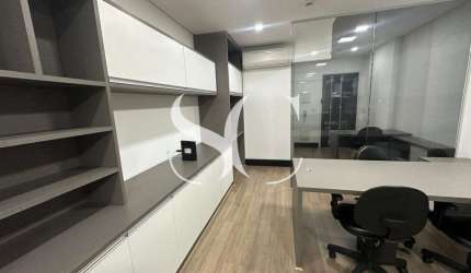 Aluga-se sala comercia mobiliada no bairro de Valongo na Cidade de Santos