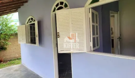 Casa com Terreno de 480m² no Barroco – 2 Quartos, Varandão e Garagem para até 5 Carros