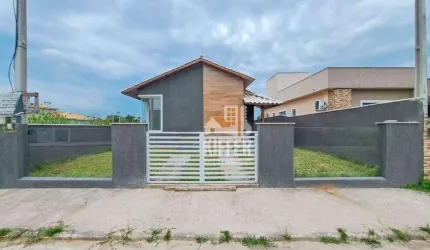 Casa com 2 dormitórios à venda, 67 m² por R$ 390.000,00 - Pindobas - Maricá/RJ