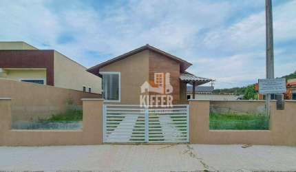 Casa com 2 dormitórios à venda, 67 m² por R$ 390.000,00 - Pindobas - Maricá/RJ