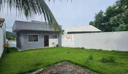 Casa com 2 quartos à venda, 60 m² por R$ 320.000 - São José do Imbassaí - Maricá/RJ