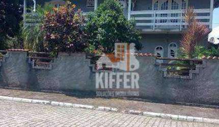 Casa com 4 quartos para alugar, 240 m² por R$ 5.385/ano - Flamengo - Maricá/RJ