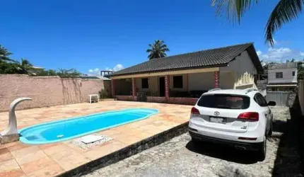 CASA EM JAUÁ / 50MTS DA PRAIA / PISCINA / TERRENO + 1.000m²