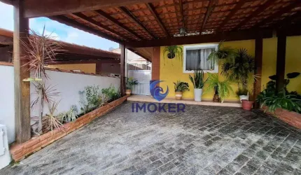 Casa térrea em condomínio; no bairro Vila Áurea, Poá/SP; 2 dormitórios; 2 vagas cobertas.