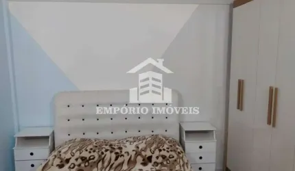 Apartamento Reformado com 02 dormitórios no Jd. Colônia