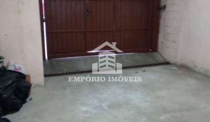 Vende-se um imovel com três casas no valor de C$ 180.000,00