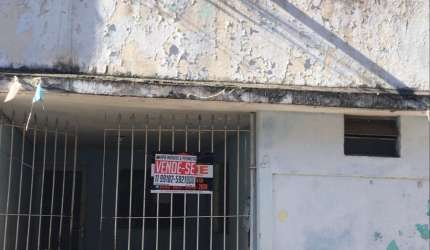 Sobrado a venda com 3 dormitórios e 1 vaga de garagem