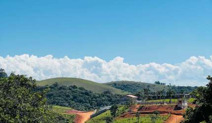 Ag1- lotes com fácil acesso a represa!
