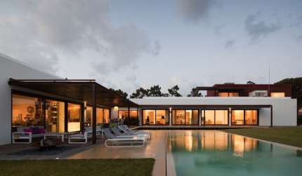 M11 a casa de campo do futuro, com respeito á natureza.''