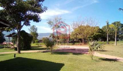 Terreno em condomínio fechado à venda na Reserva Ecológica Sete Nascentes, Bofete  por R$ 370.000
