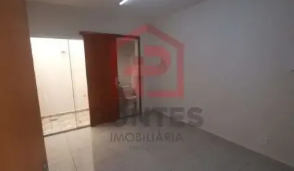 Sala comercial com 1 sala para alugar na Vila Antártica, Botucatu  por R$ 800