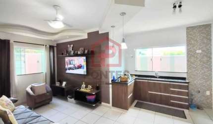 Casa com 3 quartos à venda no Jardim Itamarati, Botucatu , 115 m2 por R$ 550.000