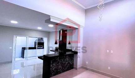Casa com 3 quartos à venda no Residencial Ouro Verde, Botucatu  por R$ 530.000