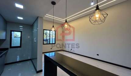 Casa com 2 quartos à venda no Residencial Ouro Verde, Botucatu , 85 m2 por R$ 450.000