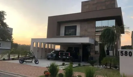 Linda casa no condomínio Gênesis 1