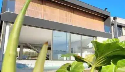 MANSÃO VILA SOLAIA / NOVA/ NUNCA HABITADA PROJETO ARROJADO VENHA CONFERIR