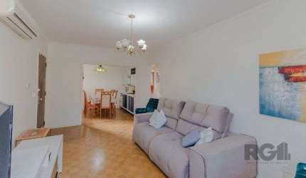 Casa de 129m², bairro Jardim Europa