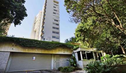 Apartamento em Auxiliadora