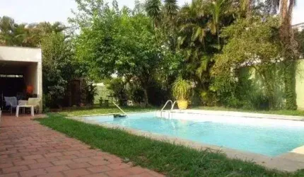 Casa para Venda - 200m², 3 dormitórios, sendo 1 suites, 4 vagas - Ipanema